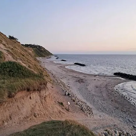 Semesterbostad Smart In Vejby